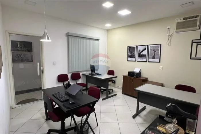 VENDO SALA COMERCIAL 19 m² CENTRO, RIO BONITO/RJ