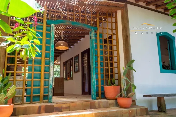 CASA RESIDENCIAL em TRANCOSO - BA, CONDOMÍNIO COQUEIRAL