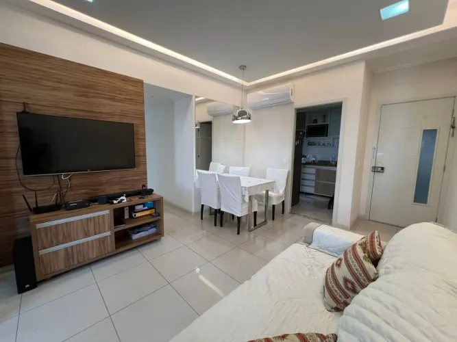 Apartamento no Alphaville, 80m², 2/4 com Suíte e Dependência, 2 Vagas