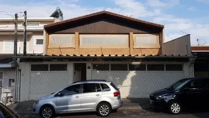 Sobrado com 5 dormitórios à venda, 304 m² por R$ 901.000,00 - Jardim Uirá - São José dos C