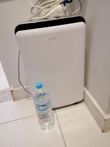 aparelho elétrico DESUMIDIFICADOR - ótimo para retirar umidade de ambientes onde há môfo
