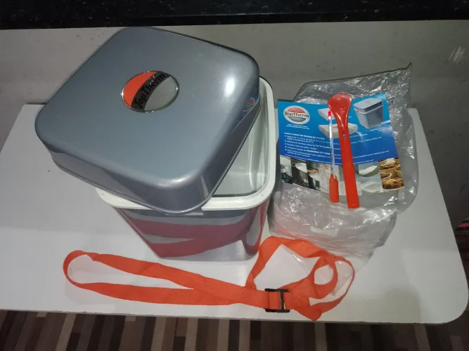 Iogurteira TopTherm Original - 4 Litros / 32 Potes Térmica completa /NOVA