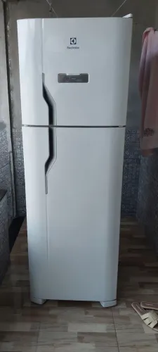 Geladeira com DEFEITO