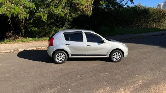 Renault Sandero Expression Hi-flex 1.0 16V 5P 2011