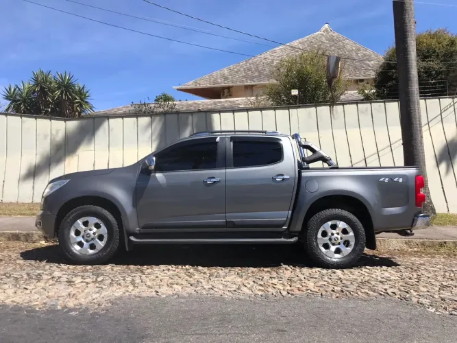 Chevrolet S10 Pick-up LTZ 2.8 TDI 4X4 CD Dies.aut 2013