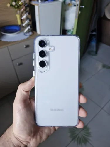 Samsung Galaxy S24 FE - (256GB e 8GB de RAM)