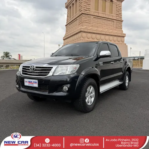 Toyota Hilux CD SRV 4X4 2.7 Flex 16V Aut. 2013