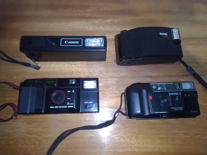 Câmeras fotográficas analógicas