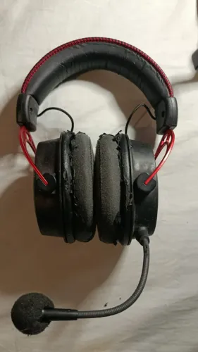 Headset Gamer HyperX Cloud Alpha (Trocar almofadas) SEMI-NOVO FUNCIONAL