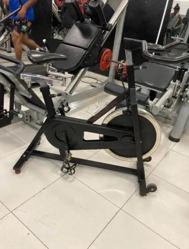 Bicicleta Spinning profissional