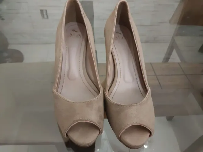 Salto alto Peep Toe TAM 35