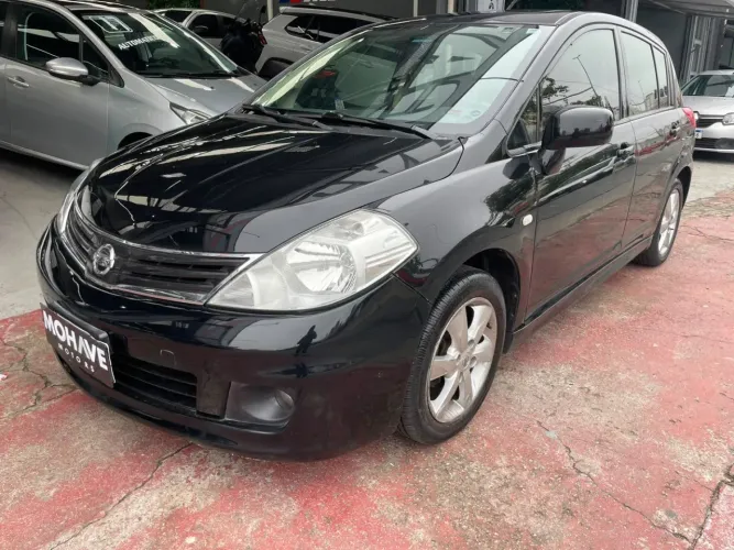 Nissan Tiida SL 1.8/1.8 Flex 16V Aut. 2012
