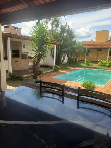 Casa Molbiliada com Piscina em Pará de Minas