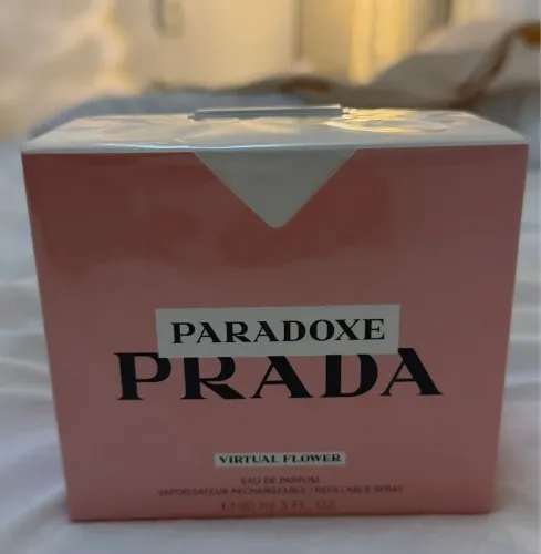 Perfume Prada Paradoxe Virtual Flowers - lacrado