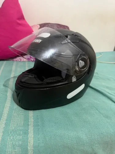 Capacete preto xtroy