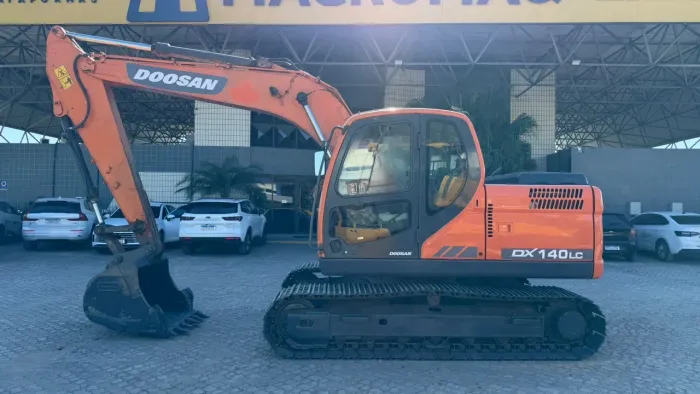 Escavadeira Doosan Dx140 