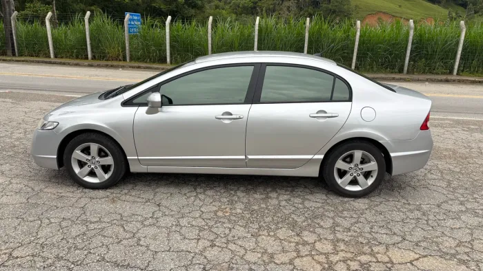 Honda Civic Sedan LXS 1.8/1.8 Flex 16V Aut. 4P 2008