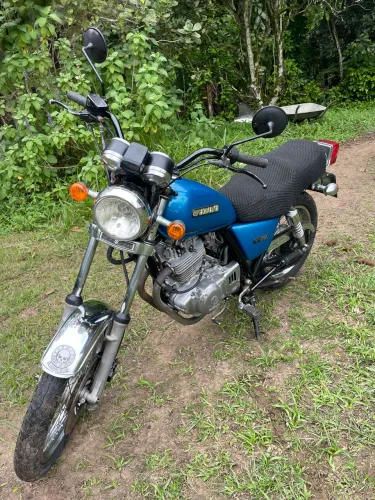 Intruder 250 MUITO ORIGINAL