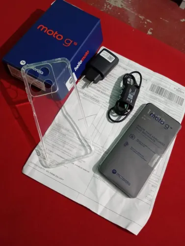Vende-se moto g15 256gb