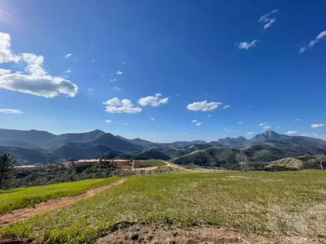 Condomínio Fazenda Bela Vista Itaipava - Lotes e Apartamentos para venda!