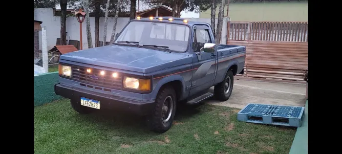 Chevrolet A-10 de Luxe 2.5/4.1 1988