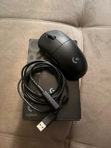 Mouse Gamer Logitech G Pro 2 Lightspeed Wireless - Preto + Caixa