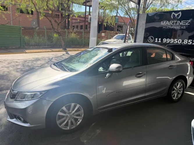 Honda Civic Sedan LXR 2.0 Flexone 16V Aut. 4P 2014