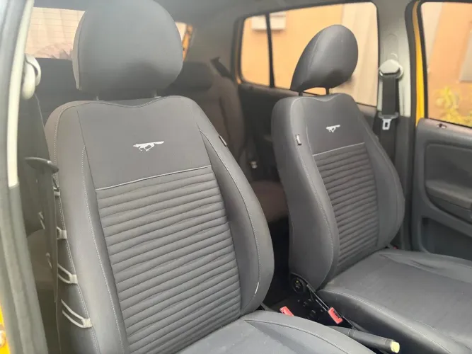 Volkswagen Crossfox 1.6 MI Total Flex 8V 5P 2011