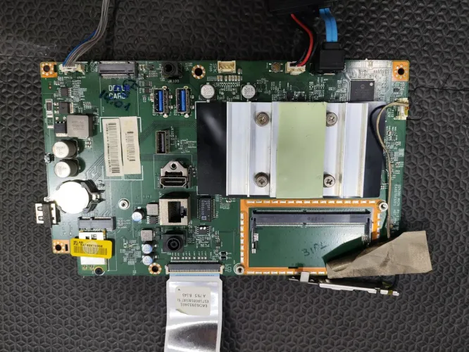 Placa mãe LG ALL in one 22v280