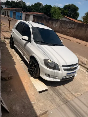 Chevrolet Celta Spirit/ LT 1.0 MPFI 8V Flexp. 5P 2015