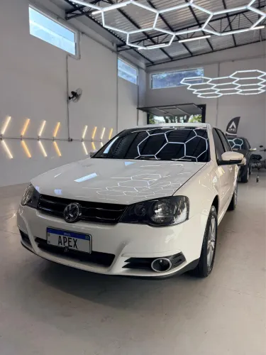 Volkswagen Golf Sportline 1.6 MI Total Flex 8V 4P 2014