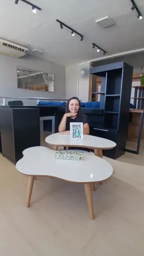 Conjunto mesa de centro 100%MDF e pés madeira maciça 