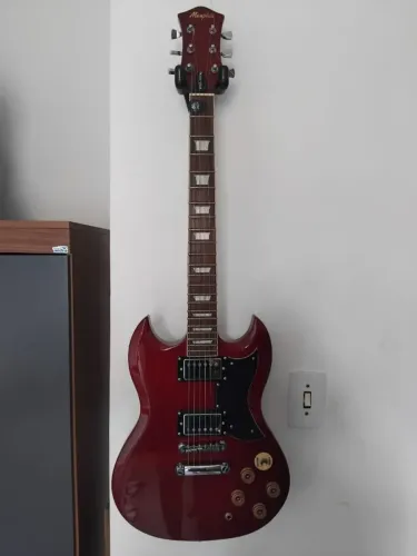 Guitarra Memphis MSG 100 com Cubo Amplificador Borne