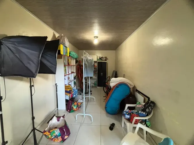 vendo casa com 03 quartos - terrea - residencial itapua - 02 Vagas