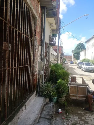 Duas Casas pra vender no rio das velhas, Guararapes