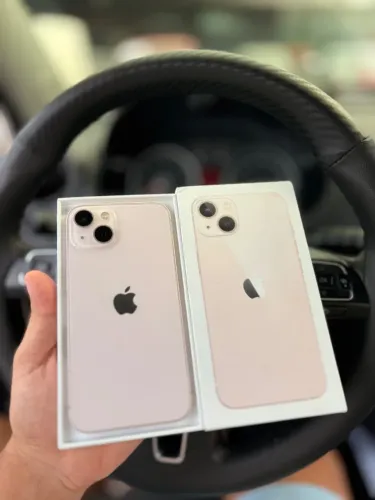 iPhone 13 128GB completo com Caixa Impecável  Acompanhado carregador original  Caixa  Bate