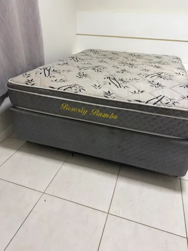 Cama de casal box
