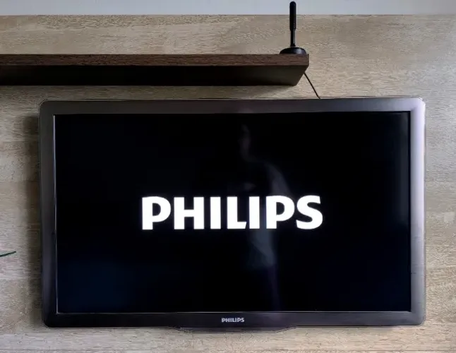 TV PHILIPS LED 40" AMBILIGHT