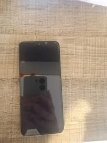 Celular Motorola E13