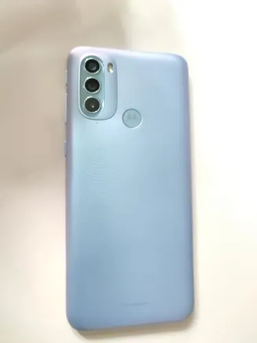 Celular Moto G31 - FUNCIONANDO 100% - LEVE TRINCADO NA TELA