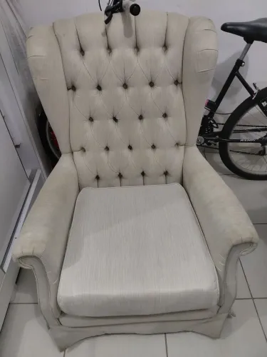 Poltrona Confortável Desing elegante e atemporal.  Aproveite! 