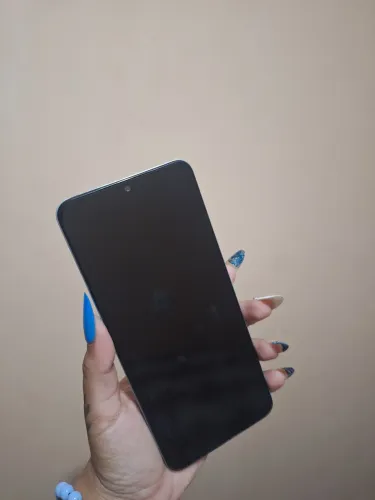Celular POCO