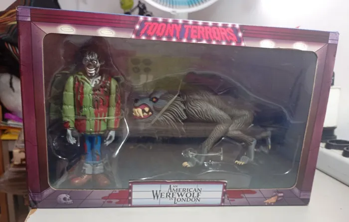 Brinquedo toony terrors