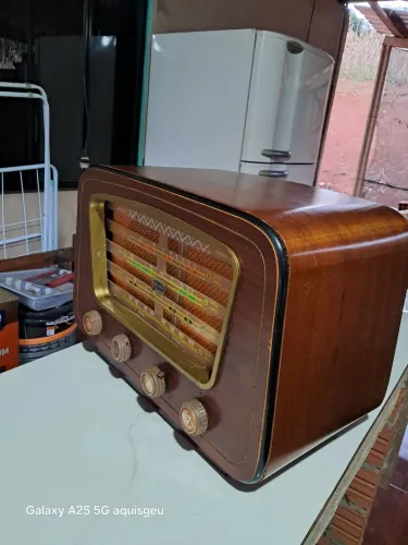 Vendo,radio semp antigo