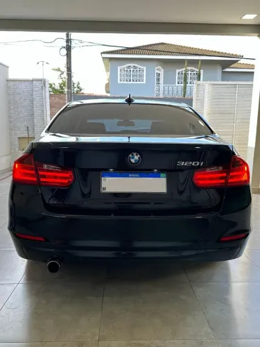 BMW 320I A Modern/sport TB 2.0/a.flex 16V 4P 2013