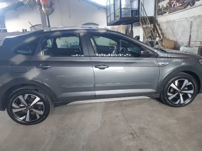 Volkswagen Nivus Highline 1.0 200 TSI Flex AUT 2023