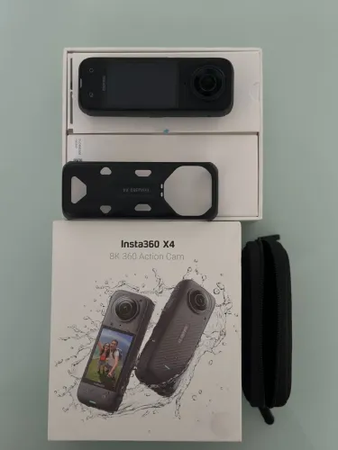 INSTA 360 X4 8K
