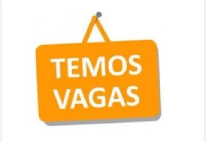 Auxiliar de cozinha. Escala 12x36