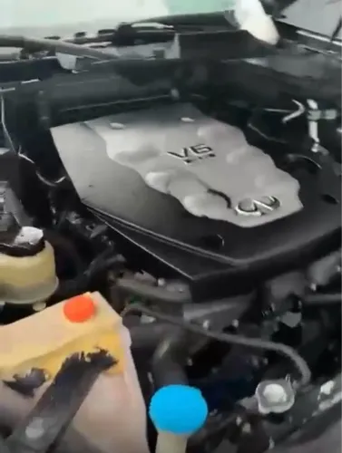 Nissan Infinit 3 2008