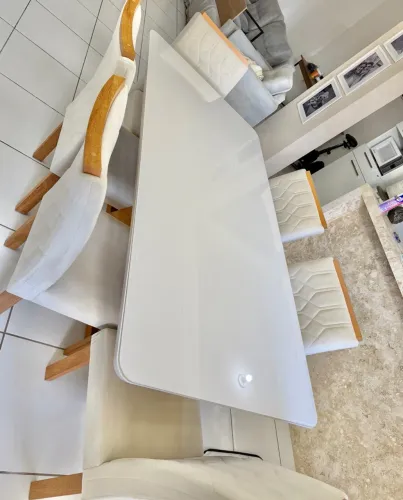 Mesa de jantar 6 lugares